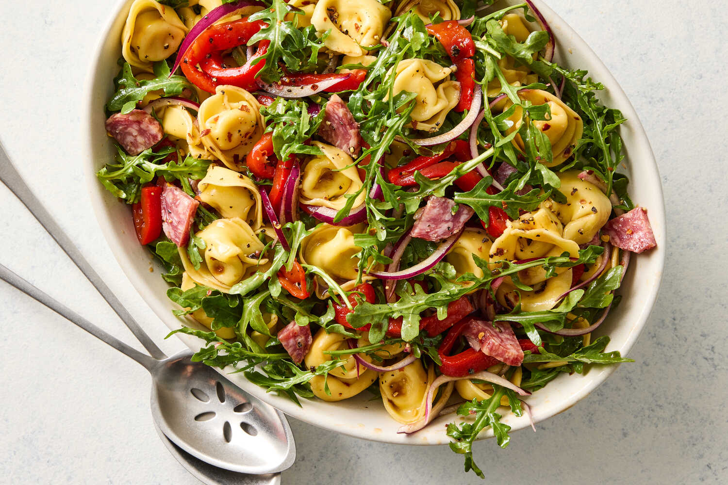 Make-Ahead Tortellini Pasta Salad: Customizable & Crowd-Pleasing
